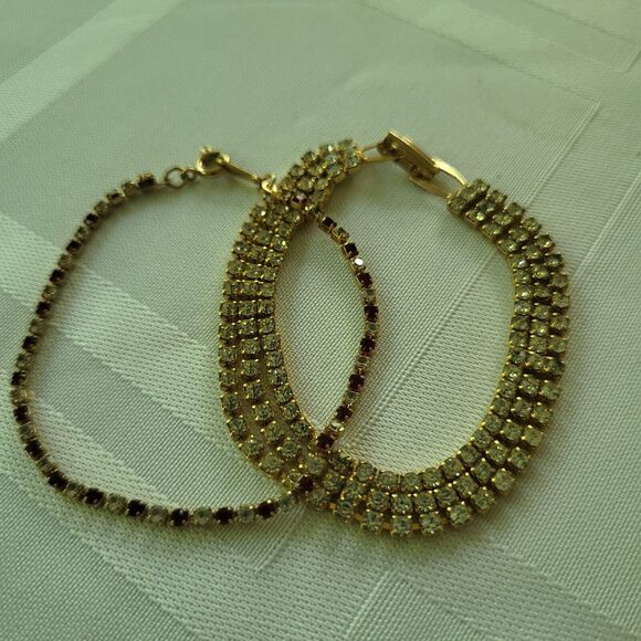 Vtg Tennis Bracelets Set Of Two 3-Strand Gold Tone Sparkle 7" Avon - Picture 6 of 7